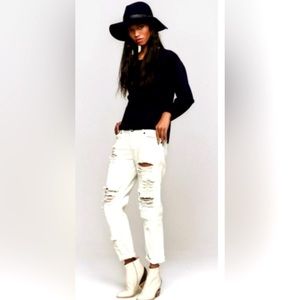 One Teaspoon Awesome Baggies Off White Distressed, sizes 24,  25, 26